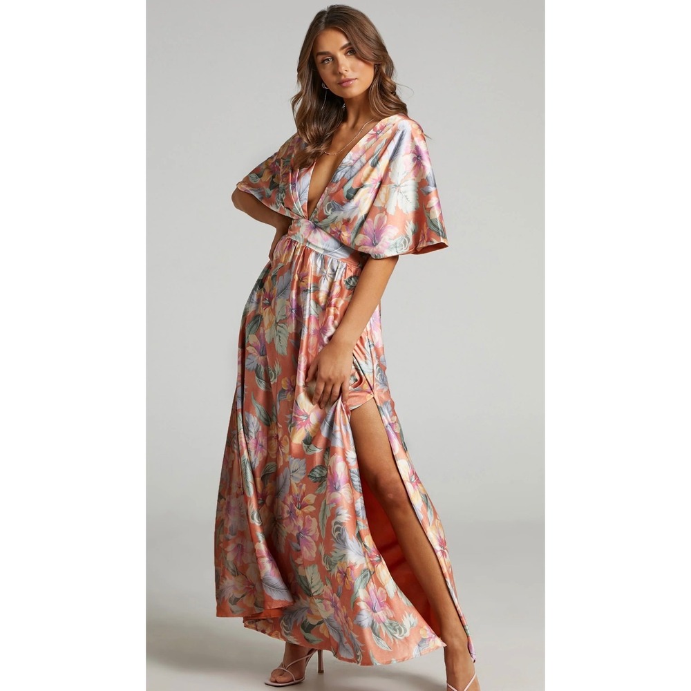 SOPHIA MAXI DRESS Plunge Neck Bat Wing Sleeve Dress Multi Floral $129 NWT sz 10